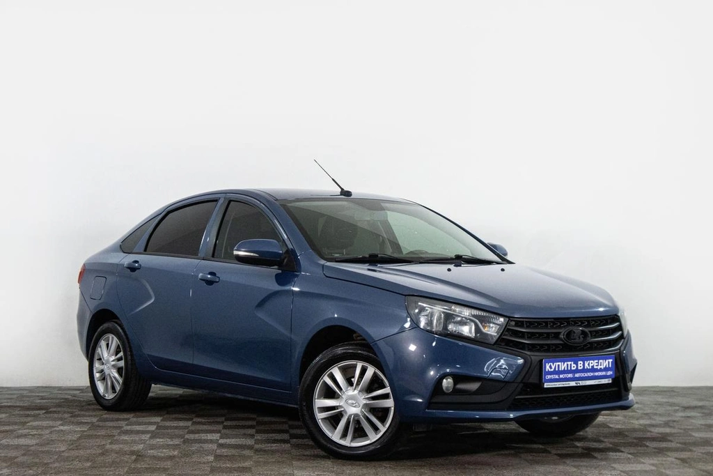 Седан ВАЗ (LADA) Vesta 2018 года, 779000 рублей, Сургут