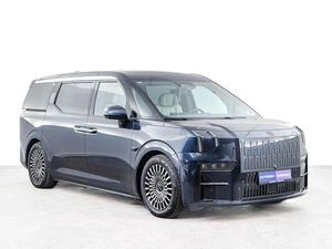 Минивэн Zeekr 009 2023 года, 7249999 рублей, Москва