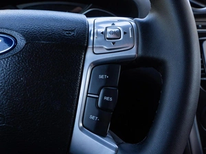 Седан Ford Mondeo 2011 года, 925000 рублей, Волгоград