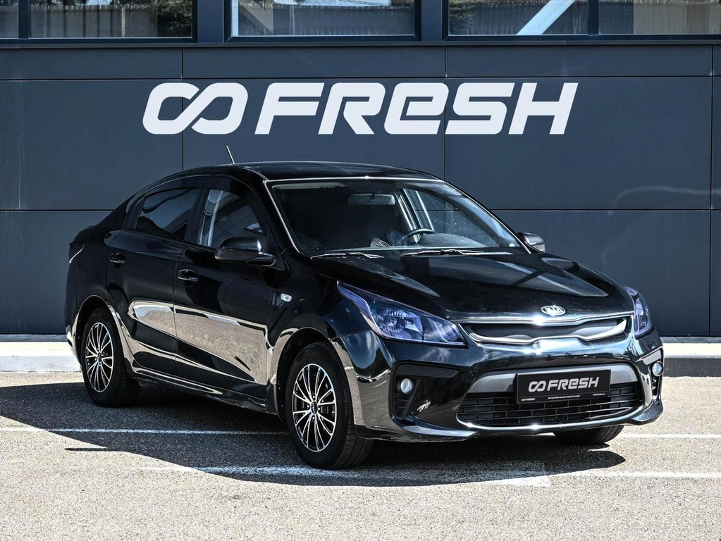 Седан Kia Rio 2018 года, 1379000 рублей, Кирилловка