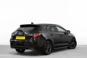 Универсал Toyota Corolla 2019 года, 1799000 рублей, Барнаул