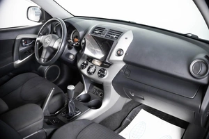 Внедорожник Toyota RAV4 2007 года, 1199000 рублей, Пермь