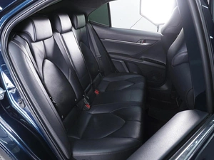 Седан Toyota Camry 2018 года, 2850000 рублей, Ростов-на-Дону