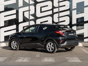 Внедорожник Toyota C-HR 2019 года, 1699000 рублей, Краснодар