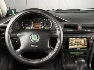 Седан Skoda Superb 2005 года, 569000 рублей, Нижневартовск