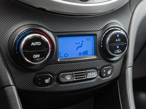 Хетчбэк Hyundai Solaris 2013 года, 899000 рублей, Краснодар