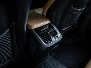 Внедорожник Volvo XC90 2015 года, 3099000 рублей, Волгоград