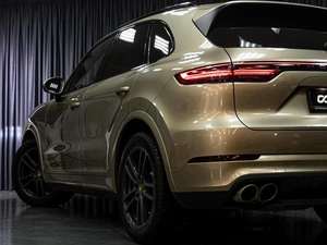 Внедорожник Porsche Cayenne S 2018 года, 7999000 рублей, Тюмень