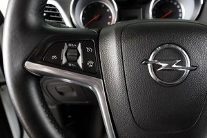 Внедорожник Opel Mokka 2014 года, 799000 рублей, Пермь