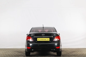 Седан Hyundai Solaris 2013 года, 899000 рублей, Тюмень