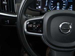 Универсал Volvo V90 Cross Country 2018 года, 3799077 рублей, Москва