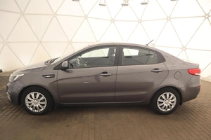 Седан Kia Rio 2015 года, 850000 рублей, Орёл
