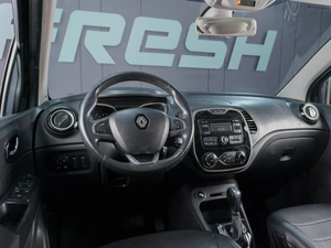 Внедорожник Renault Kaptur 2016 года, 1049000 рублей, Сургут