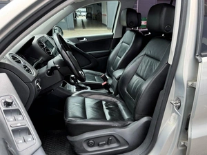 Внедорожник Volkswagen Tiguan 2011 года, 979000 рублей, Кропоткин