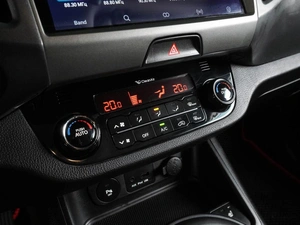 Внедорожник Kia Sportage 2011 года, 1198000 рублей, Воронеж