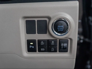 Хетчбэк Toyota Passo 2020 года, 940000 рублей, Красноярск