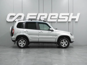 Внедорожник Chevrolet Niva 2018 года, 869000 рублей, Воронеж