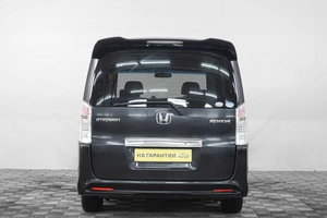 Минивэн Honda Stepwgn Spada 2011 года, 1309000 рублей, Кемерово