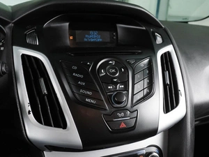 Хетчбэк Ford Focus 2013 года, 799000 рублей, Воронеж