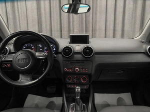 Хетчбэк Audi A1 2013 года, 1099000 рублей, Красноярск