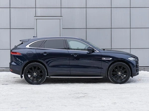 Внедорожник Jaguar F-Pace 2018 года, 3399000 рублей, Санкт-Петербург