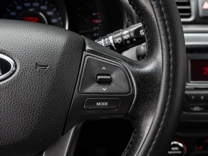 Хетчбэк Kia Rio 2012 года, 750000 рублей, Краснодар
