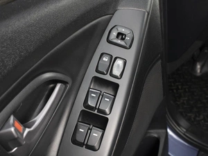 Внедорожник Hyundai ix35 2013 года, 1420000 рублей, Омск