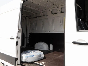 Volkswagen Crafter, II (2018—н. в.) 2.0 TDI FWD MT (102 л.с.) 2021г. 2021 года, 2638050 рублей, Москва