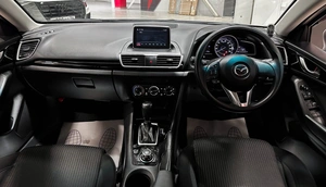 Хетчбэк Mazda Axela 2016 года, 1247000 рублей, Красноярск