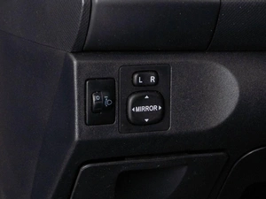 Хетчбэк Toyota Yaris 2008 года, 720000 рублей, Тюмень