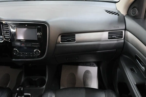 Внедорожник Mitsubishi Outlander 2012 года, 1549000 рублей, Омск
