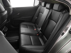 Седан Lexus ES 2021 года, 3899000 рублей, Тюмень
