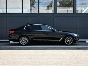 Седан BMW 5 серия 2019 года, 3294000 рублей, Кирилловка