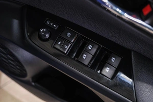 Лифтбек Toyota Prius 2016 года, 1629000 рублей, Новокузнецк