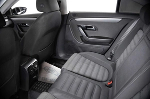 Седан Volkswagen Passat CC 2011 года, 1039000 рублей, Пермь