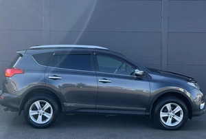 Внедорожник Toyota RAV4 2013 года, 1800000 рублей, Солонцы