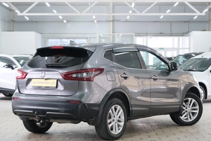 Внедорожник Nissan Qashqai 2020 года, 2399000 рублей, Омск