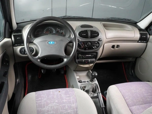 Седан ВАЗ (LADA) Kalina 2009 года, 330000 рублей, Красный Пахарь