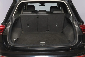 Внедорожник Volkswagen Tiguan 2021 года, 3499000 рублей, Новосибирск