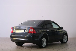 Седан Ford Focus 2011 года, 589000 рублей, Омск