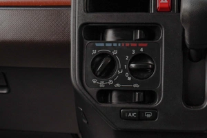 Минивэн Toyota Roomy 2018 года, 1159000 рублей, Челябинск