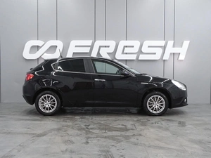 Хетчбэк Alfa Romeo Giulietta 2014 года, 1136000 рублей, Воронеж