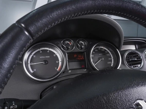 Хетчбэк Peugeot 308 2011 года, 580000 рублей, Ростов-на-Дону