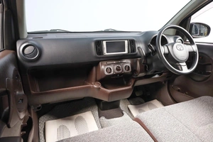 Хетчбэк Toyota Passo 2013 года, 749000 рублей, Новосибирск