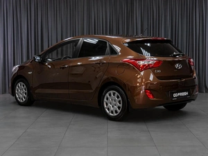 Хетчбэк Hyundai i30 2013 года, 810000 рублей, Тюмень