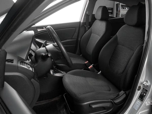 Седан Hyundai Solaris 2015 года, 965000 рублей, Тюмень