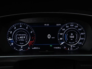 Внедорожник Volkswagen Tiguan 2018 года, 2389000 рублей, Москва