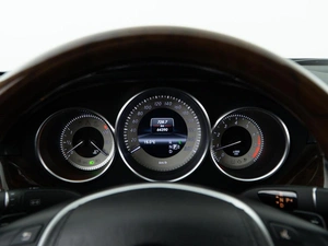 Седан Mercedes-benz CLS-класс 2012 года, 2839444 рублей, Москва