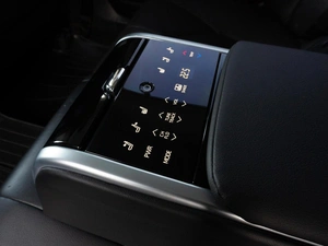 Седан Toyota Camry 2018 года, 2310000 рублей, Самара