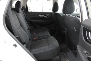 Внедорожник Nissan X-Trail 2017 года, 2300000 рублей, Красноярск